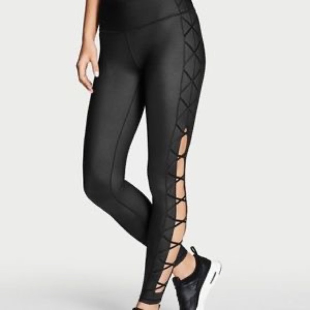Women’s Victoria’s Secret Leggings-Worn Once